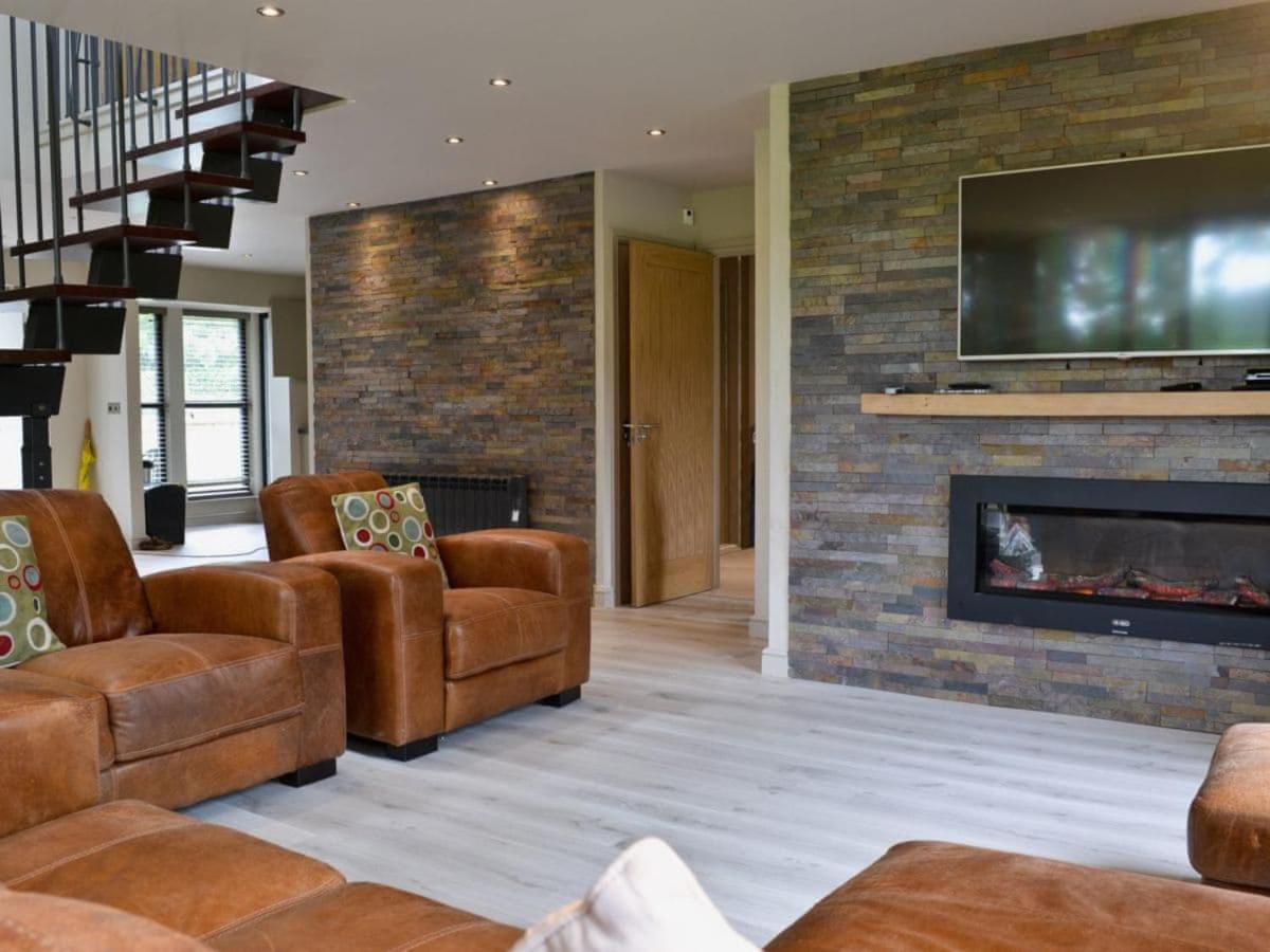 Elm Escapes Villa Knighton  Exterior foto