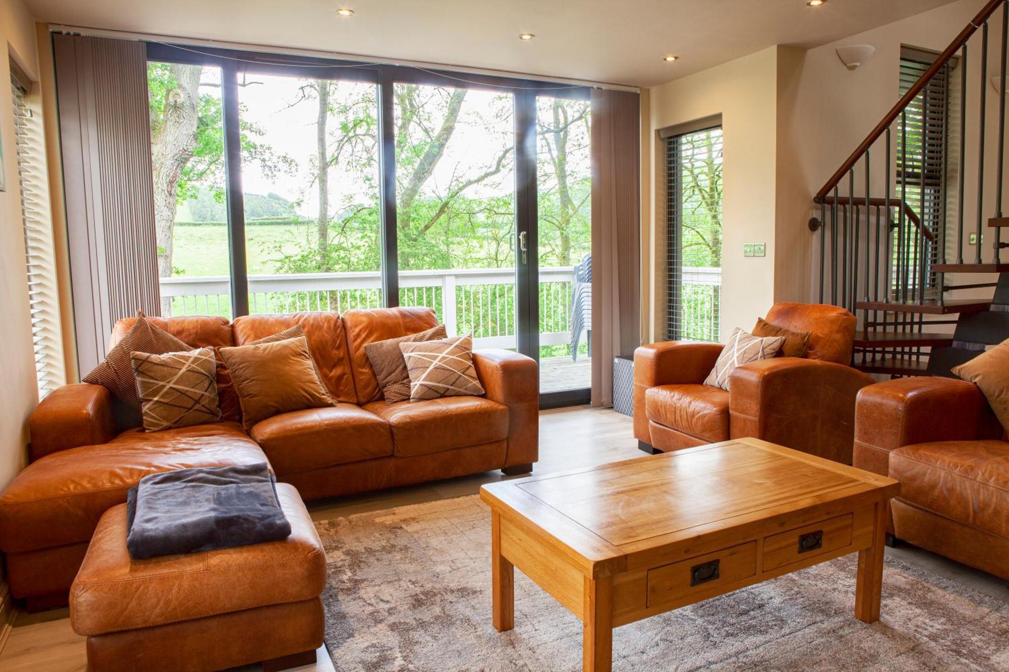 Elm Escapes Villa Knighton  Exterior foto