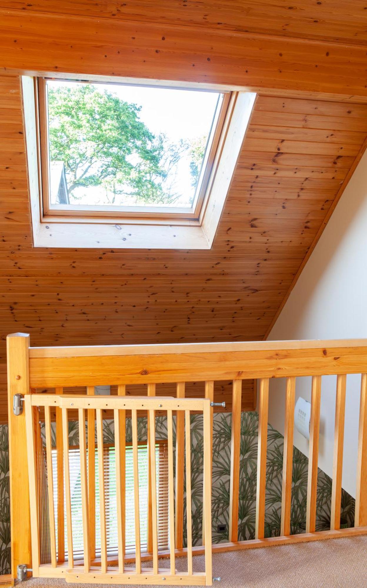 Elm Escapes Villa Knighton  Exterior foto